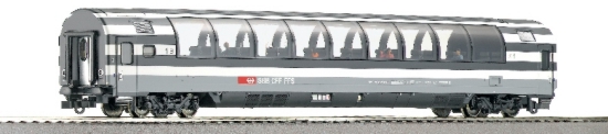 Panorama car with passenger figures<br /><a href='images/pictures/Roco/44768.jpg' target='_blank'>Full size image</a>